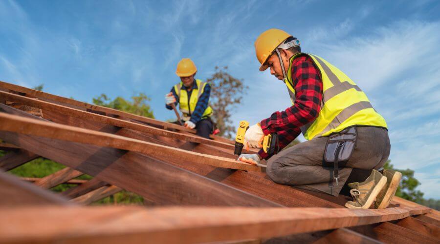 Professional Flat Roofing Installation services in Frankenmuth, MI